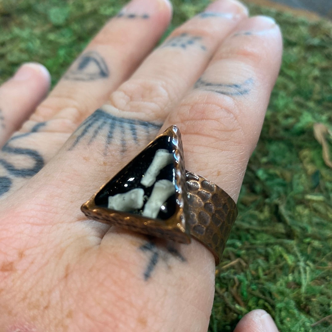 Triangular Rabbit Bone Ring