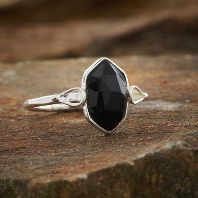 Black Onyx Double Terminated Ring