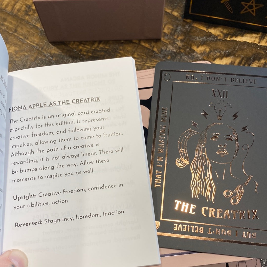 SIRENS OF SONG TAROT DECK (ROSE GOLD)