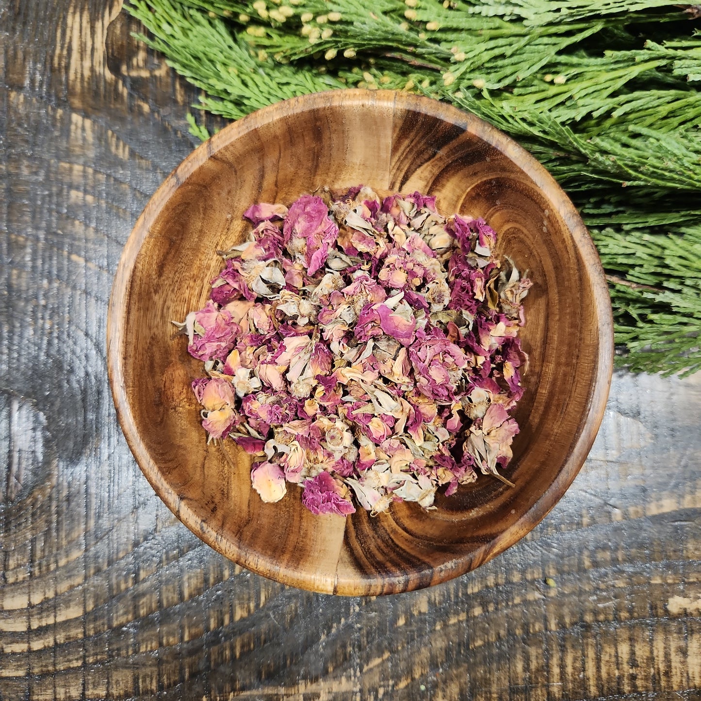 Rose Buds & Petals Organic