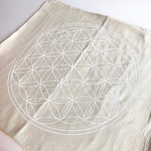 XL Crystal Grid Cloth - White Ink