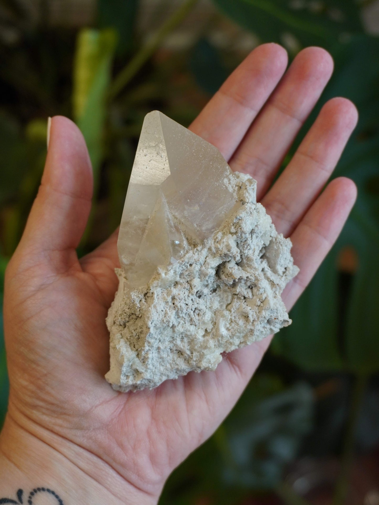 Elmwood Stellar Beam Calcite